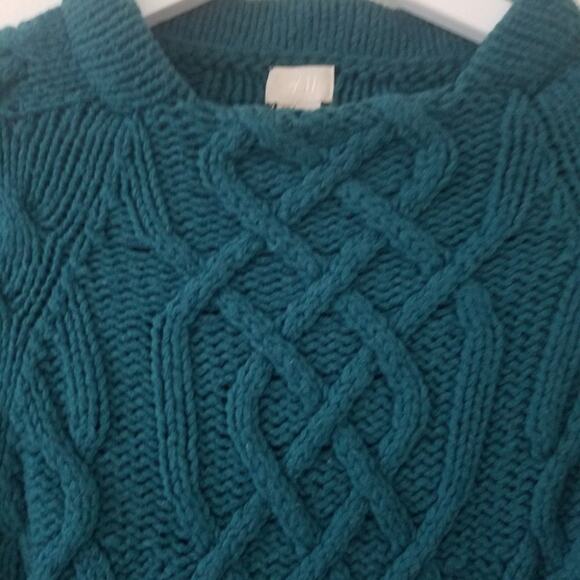 H&M Wool CHUNKY Cable Knit Boxy sweater - S - Picture 6 of 8